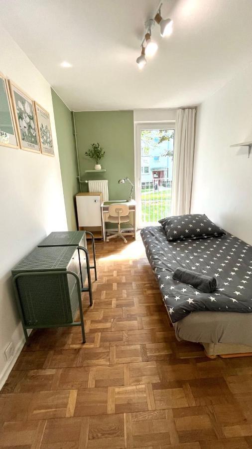 Warszawa Wola Pokoje Pansiyon Dış mekan fotoğraf